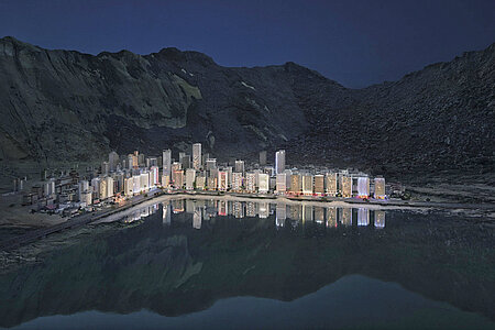 Fotografie „Stadt am See“ von Thomas Wrede