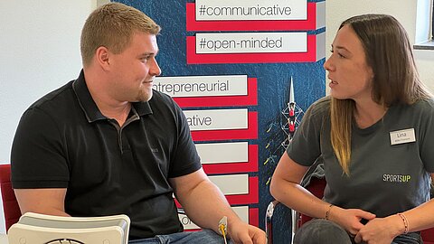 Conversation between a Coroplast employee and the SportsUp team